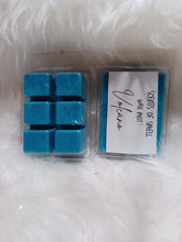 Load image into Gallery viewer, Wax Melt Clamshells - Multiple Scents