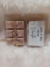 Load image into Gallery viewer, Wax Melt Clamshells - Multiple Scents