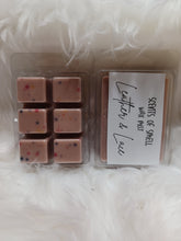 Load image into Gallery viewer, Wax Melt Clamshells - Multiple Scents